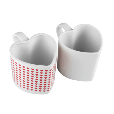 Customized Simple Gift Heart Shaped  Ceramic Mug